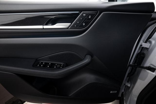 صورة مصغرة 18 لـ 2026 Porsche MACAN 4