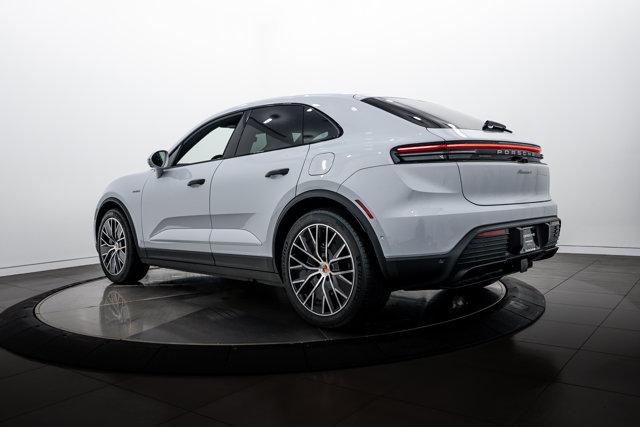 2026 Porsche MACAN 4 照片 3