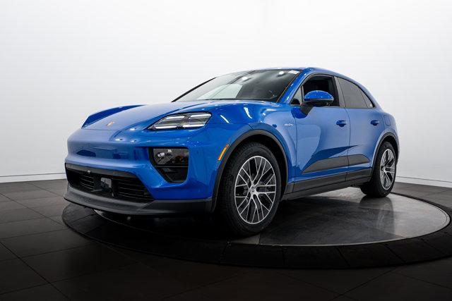 New 2026 Porsche Macan 4