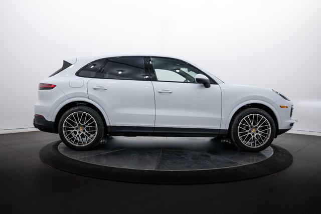 PORSCHE CAYENNE - 8