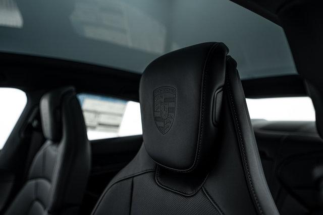 صورة مصغرة 22 لـ 2026 Porsche TAYCAN 4
