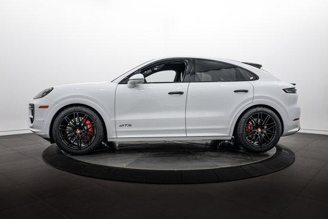 صورة 2 لـ 2026 Porsche CAYENNE GTS