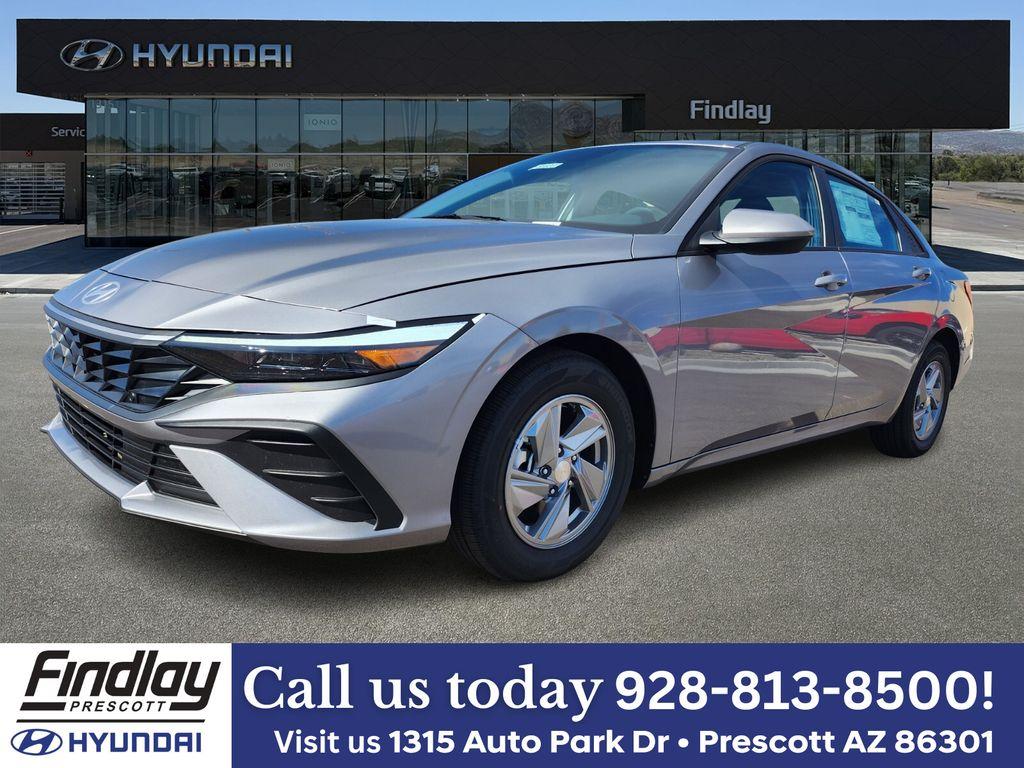 New 2026 Hyundai ELANTRA SE