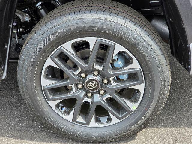 TOYOTA TUNDRA - 6