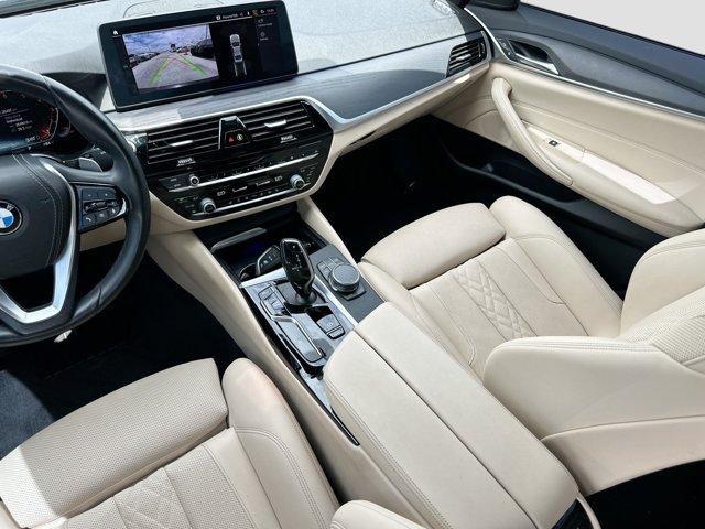 2022 BMW 530 I 照片 24