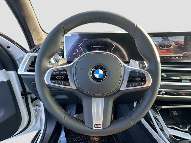 صورة 6 لـ 2027 BMW X7 XDRIVE40I