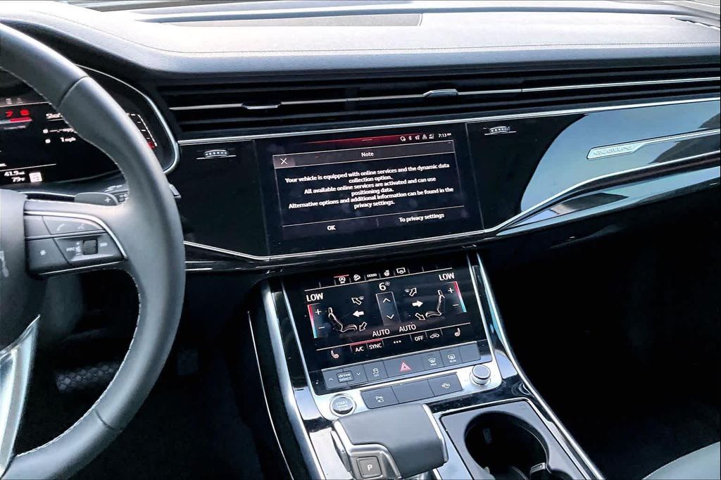 صورة 7 لـ 2026 AUDI Q7 45 PREMIUM
