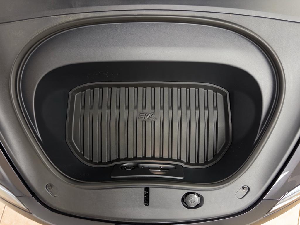 2024 Tesla MODEL 3 PERFORMANCE 缩略图 26