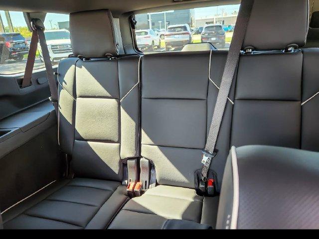 2026 Cadillac ESCALADE ESV SPORT 缩略图 13