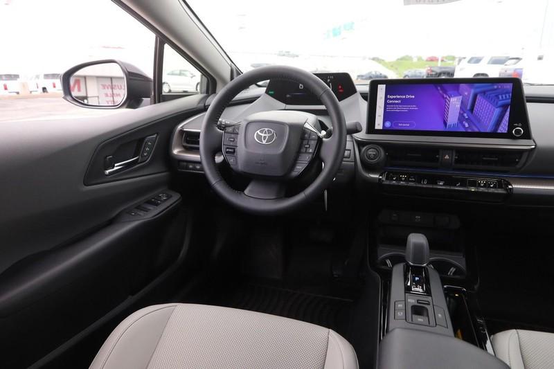 2024 Toyota PRIUS LIMITED — миниатюра 23