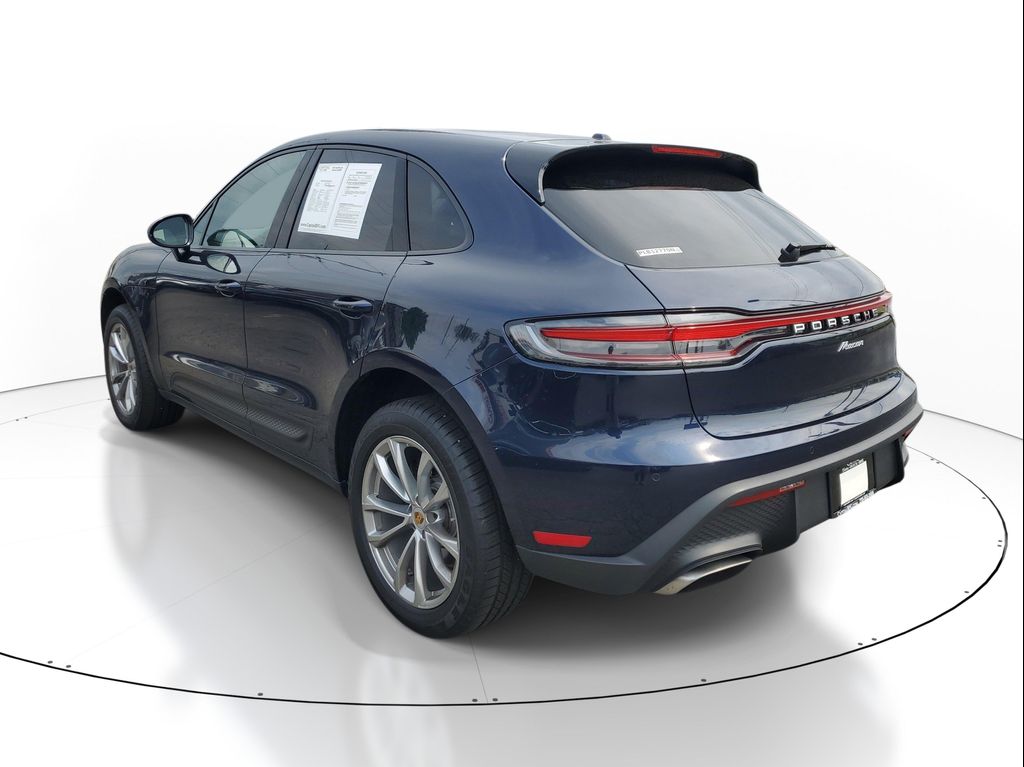 صورة 4 لـ 2023 Porsche MACAN