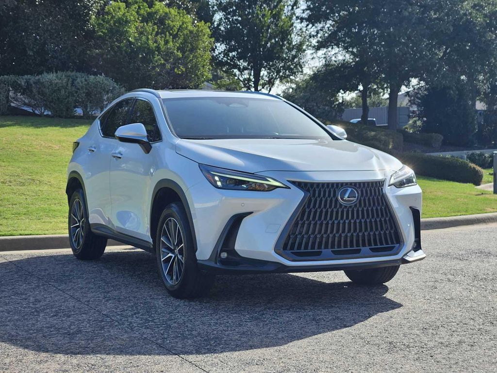 صورة 2 لـ 2024 Lexus NX 250 PREMIUM