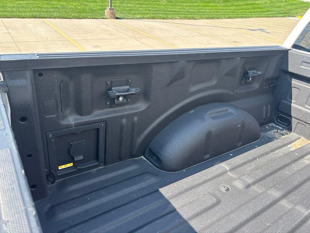 2024 FORD F-150 LARIAT — миниатюра 13