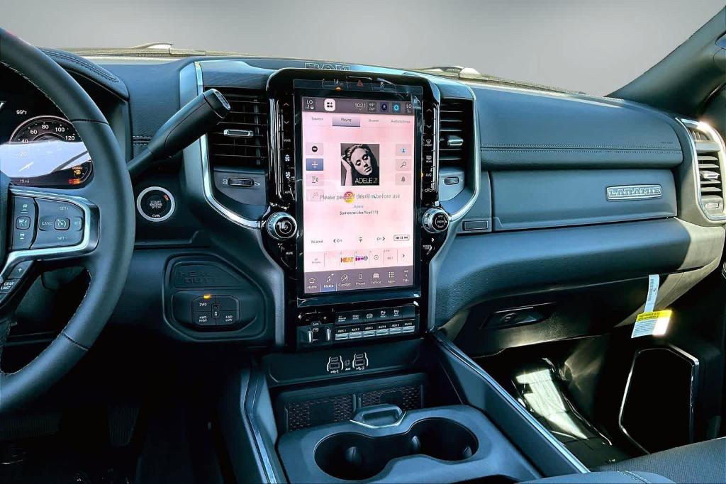 صورة مصغرة 16 لـ 2026 RAM 3500 LARAMIE