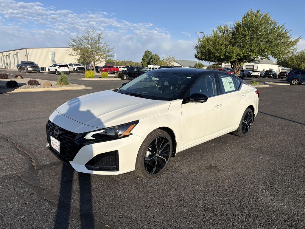 New 2026 Nissan Altima SR AWD