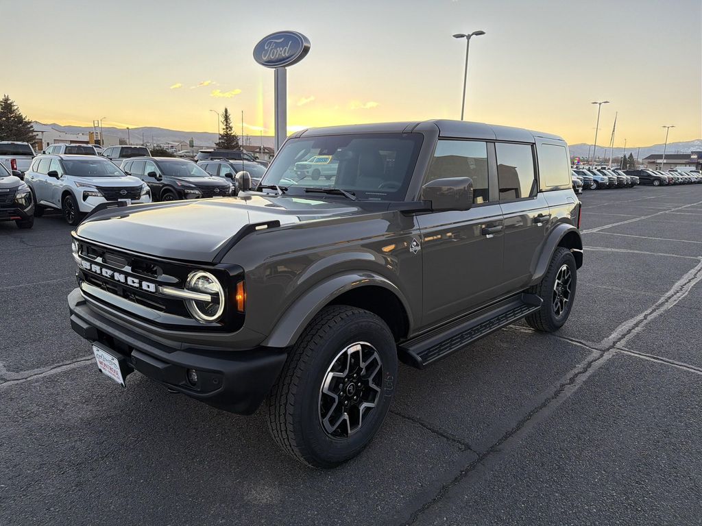 New 2026 Ford Bronco Outer Banks
