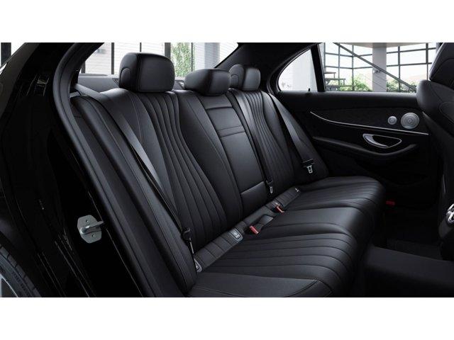 صورة 5 لـ 2023 Mercedes-BENZ E-CLASS