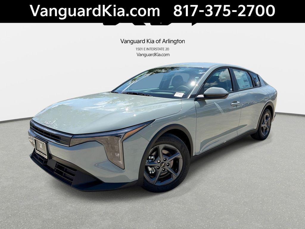 New 2026 Kia K4 LXS