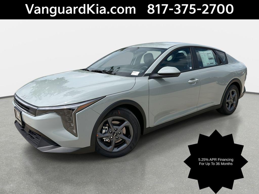 New 2026 Kia K4 LXS