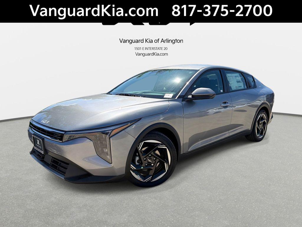 New 2026 Kia K4 EX