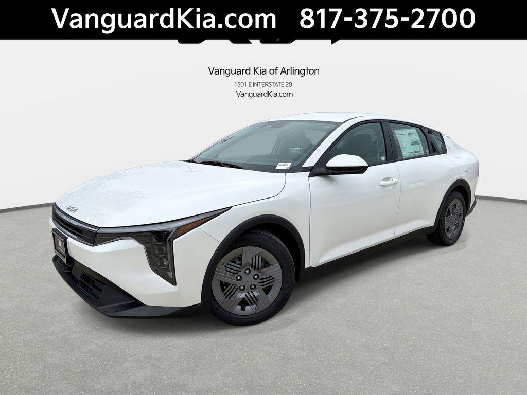New 2026 Kia K4 LX