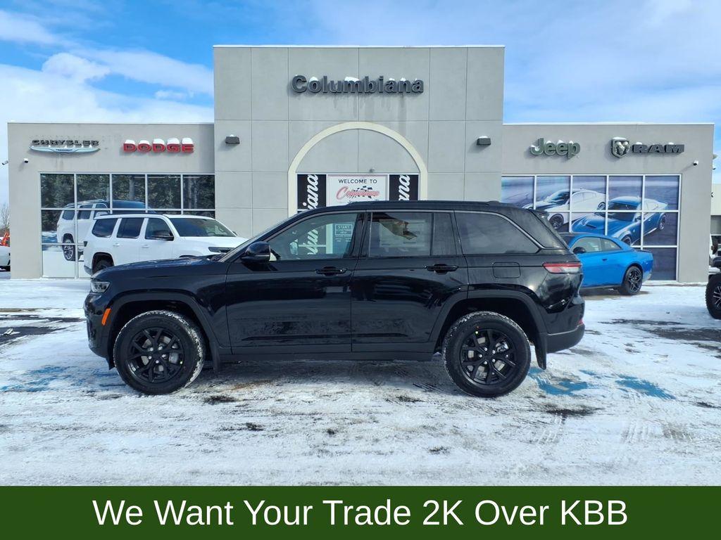 New 2026 Jeep Grand Cherokee Laredo