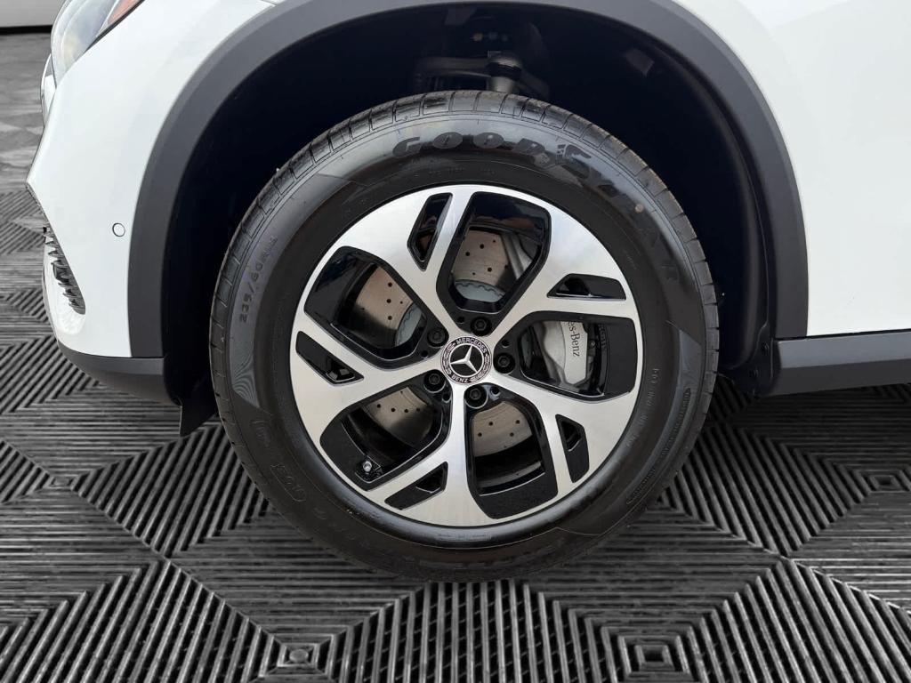 MERCEDES-BENZ GLC - 9