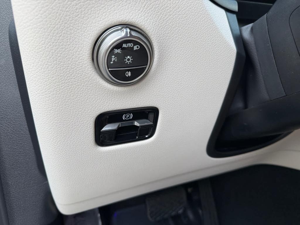 صورة مصغرة 24 لـ 2026 Mercedes-BENZ GLC