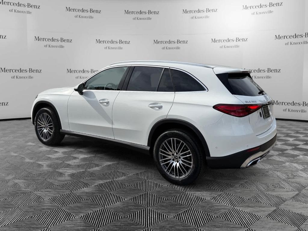 MERCEDES-BENZ GLC - 3