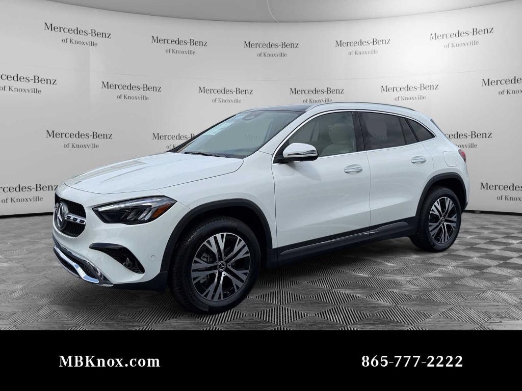 MERCEDES-BENZ GLA - 1