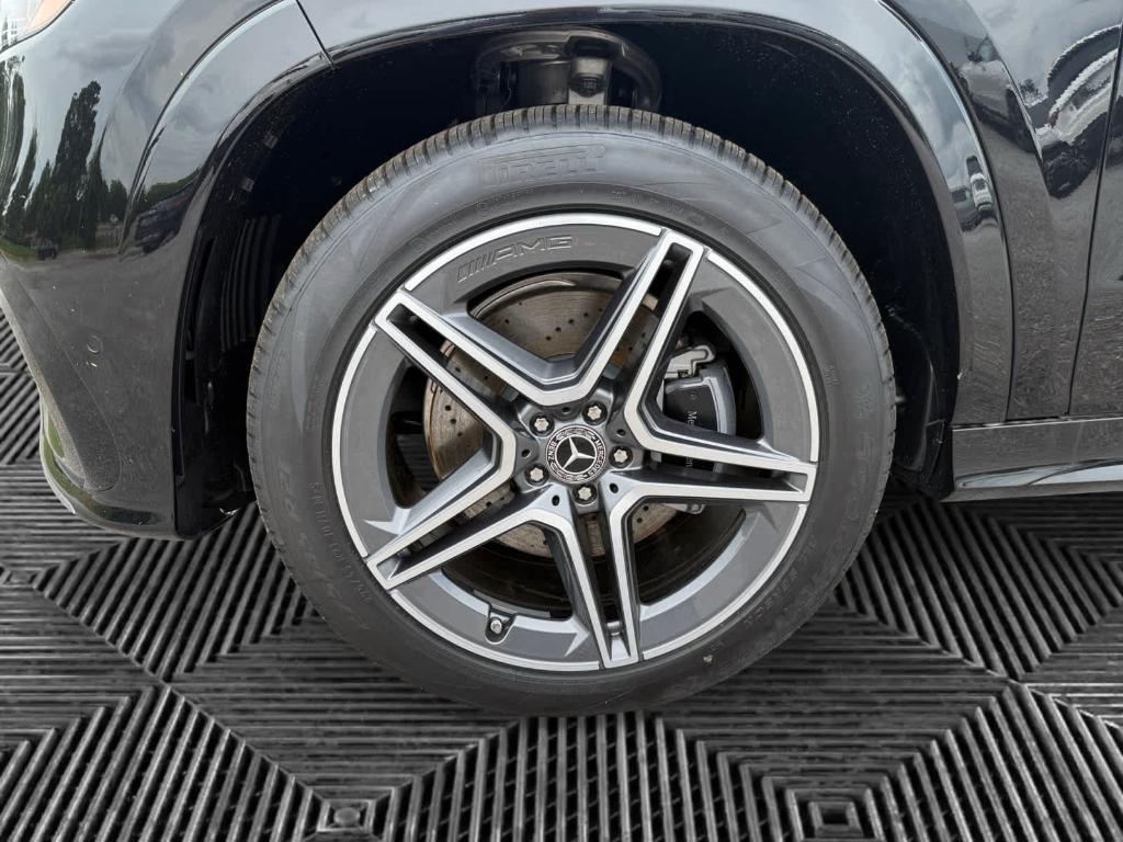 MERCEDES-BENZ GLS - 9