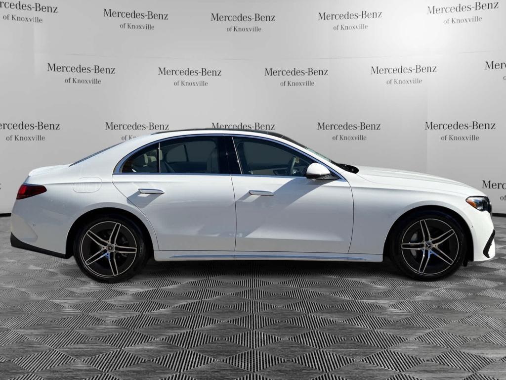MERCEDES-BENZ E-CLASS - 6