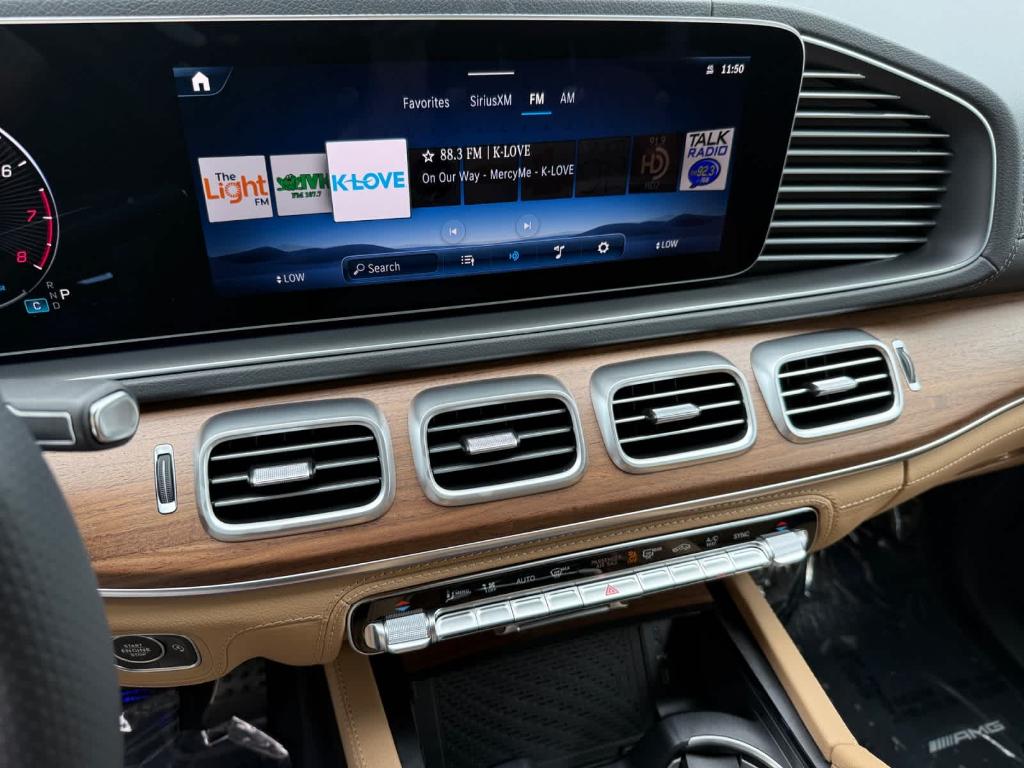 2026 Mercedes-BENZ GLS — миниатюра 20
