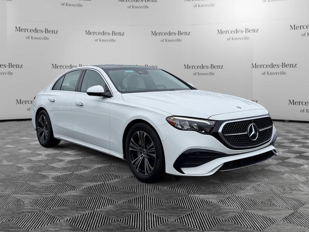 MERCEDES-BENZ E-CLASS - 7