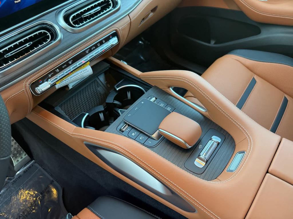 2027 Mercedes-BENZ AMG GLE 53E 缩略图 24