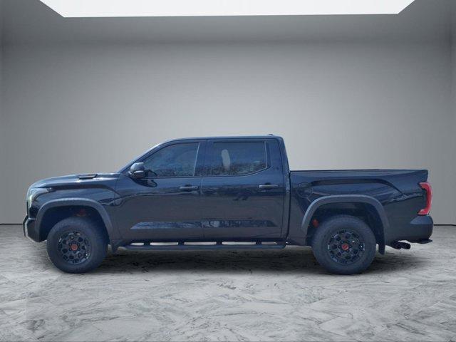 TOYOTA TUNDRA - 4