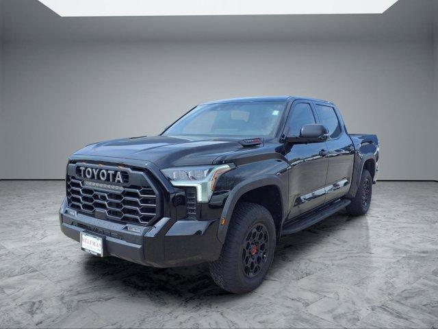 TOYOTA TUNDRA - 3