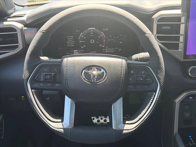 2026 Toyota TUNDRA HYBRID PLATINUM — миниатюра 23