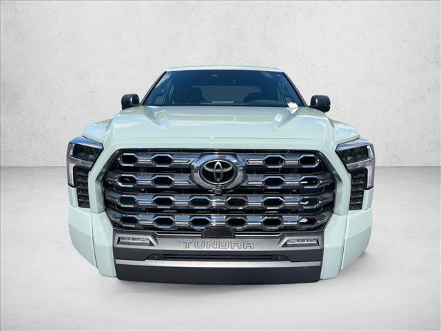 صورة 8 لـ 2025 Toyota TUNDRA SR5