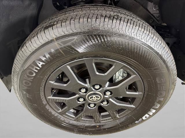 صورة مصغرة 11 لـ 2025 Toyota 4RUNNER SR5