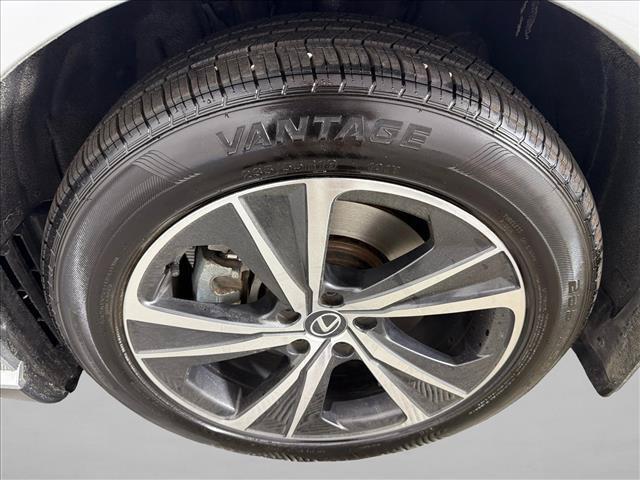 صورة مصغرة 13 لـ 2024 Lexus RX 350 BASE