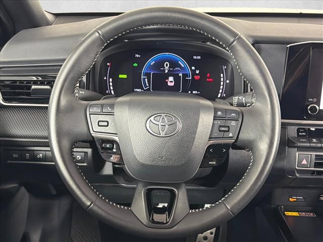 2025 Toyota CAMRY SE thumbnail 23