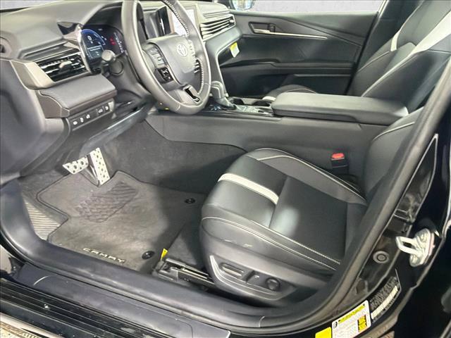 صورة 9 لـ 2025 Toyota CAMRY SE