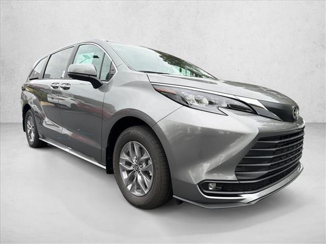 New 2026 Toyota Sienna XLE