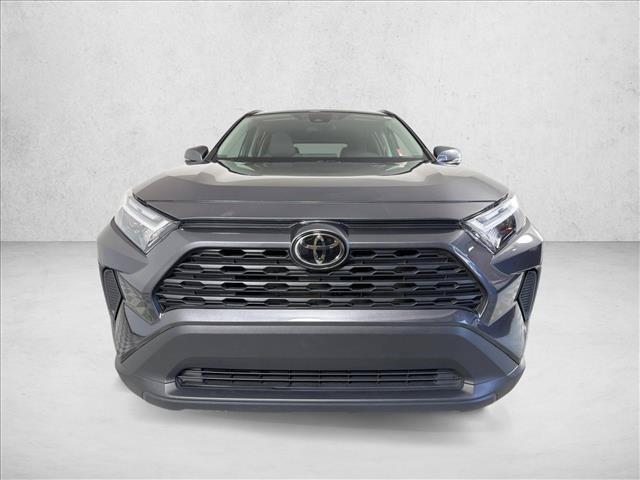 صورة 8 لـ 2025 Toyota RAV4 XLE