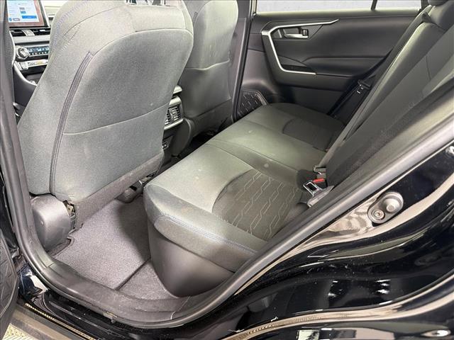2024 Toyota RAV4 HYBRID SE thumbnail 20