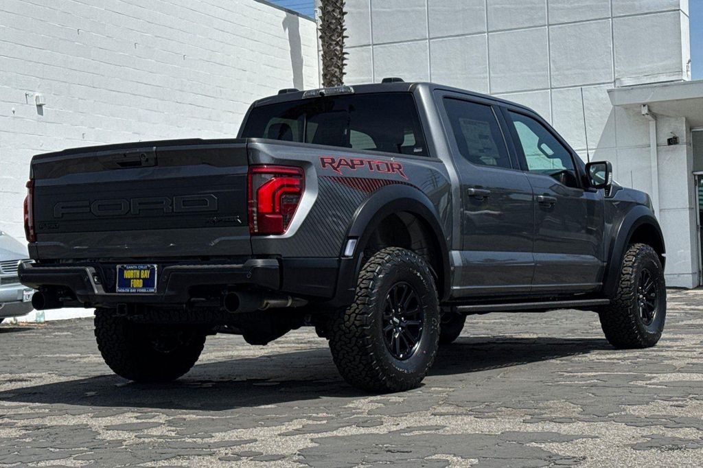 FORD F-150 RAPTOR - 3