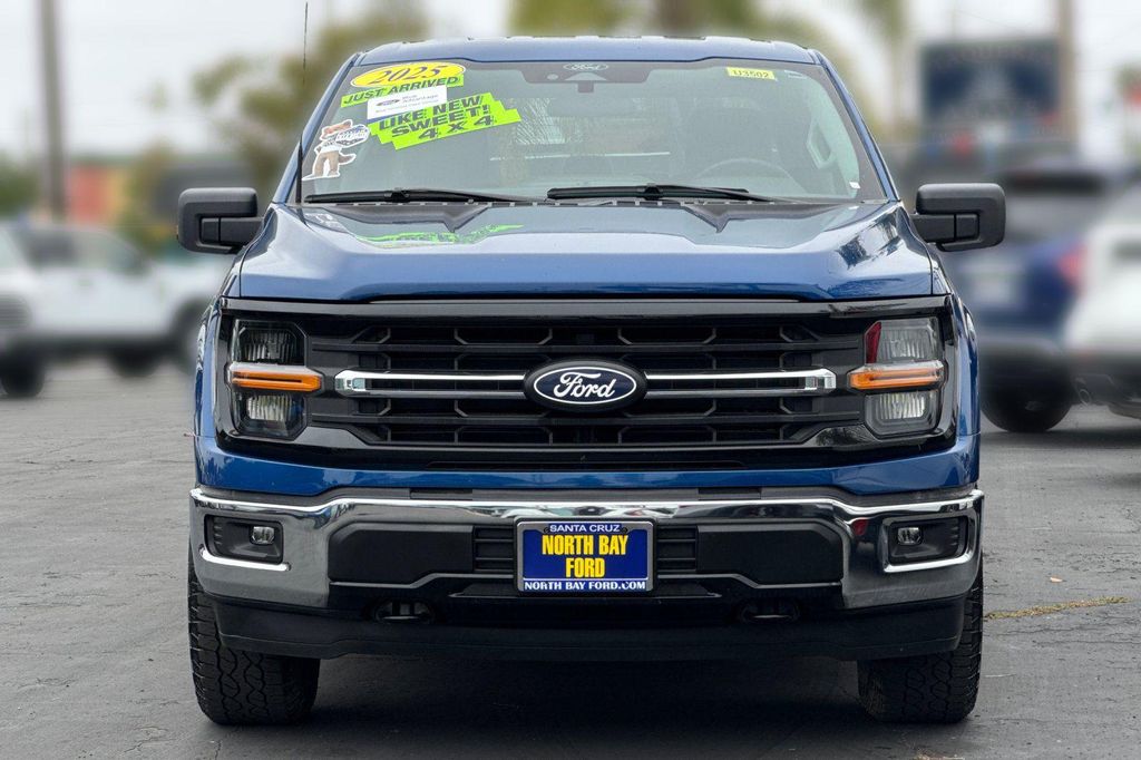 صورة مصغرة 32 لـ 2025 FORD F-150 XLT