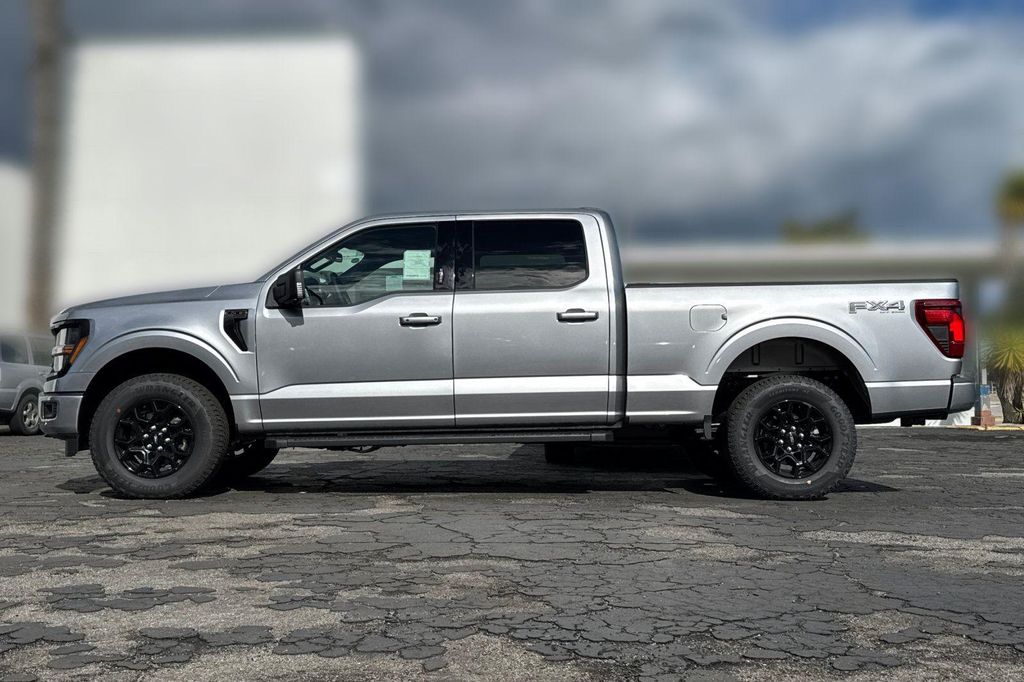 صورة 9 لـ 2026 FORD F-150 XLT