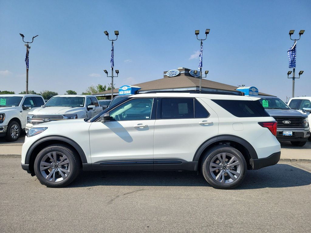 2026 FORD EXPLORER ACTIVE 照片 2